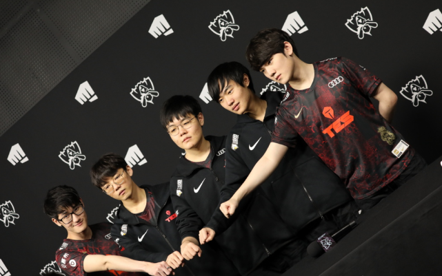 的综合反映 的综合反映