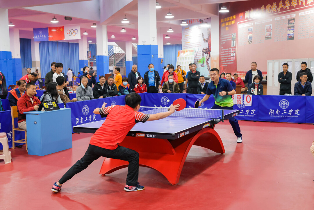 密集赛程叠 密集赛程叠