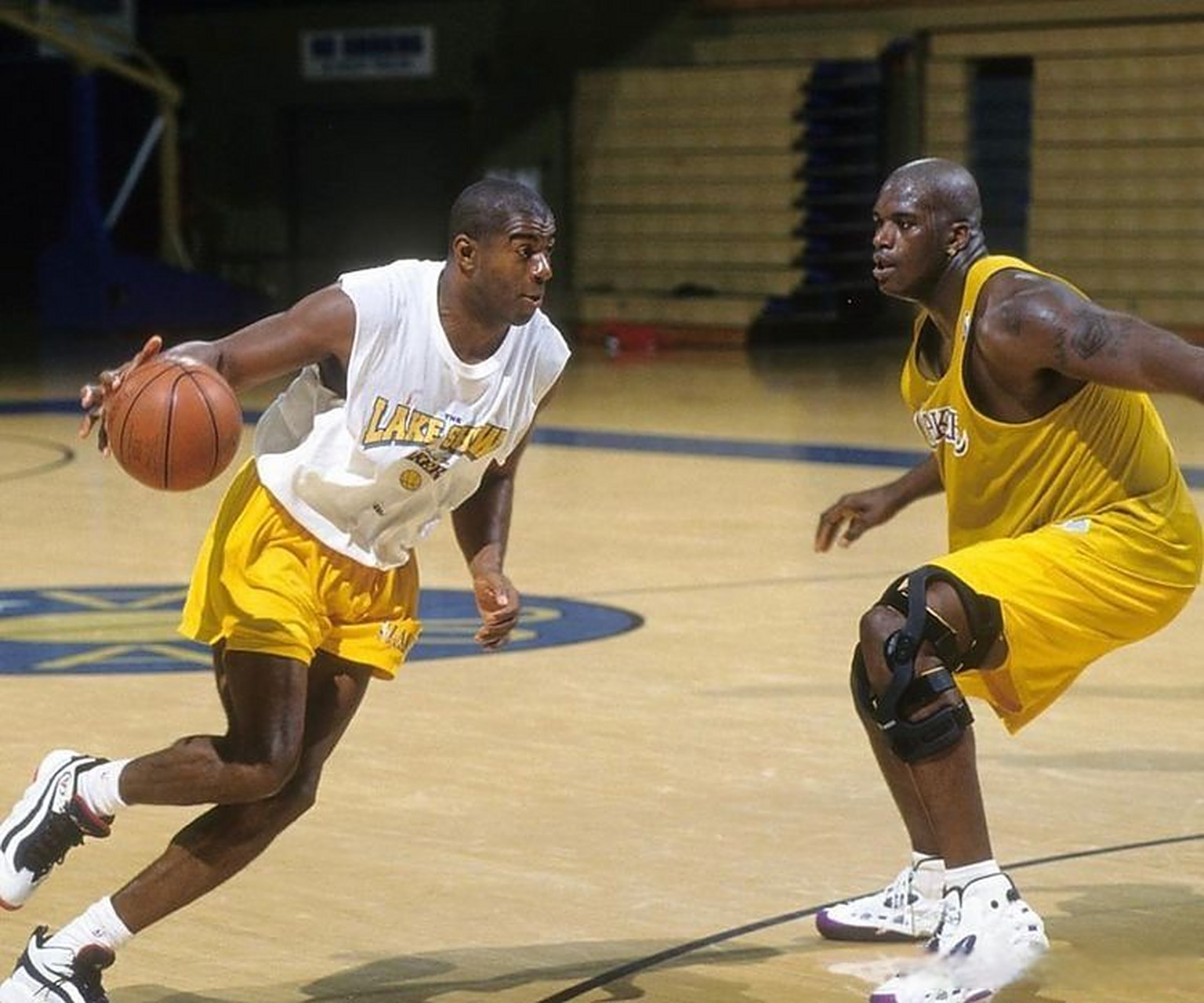 相较之下 相较之下