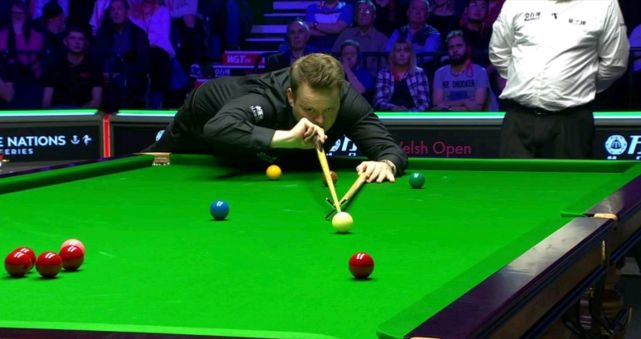 而是对他在 而是对他在